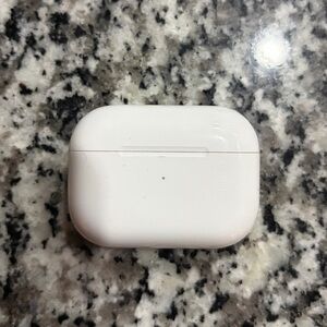 Apple White Earbud Headphones
